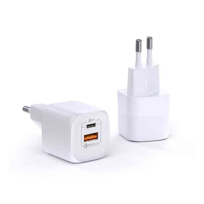 WiWU 33W Gan Fast Charger USB-C + QC3.0 Power Adapter